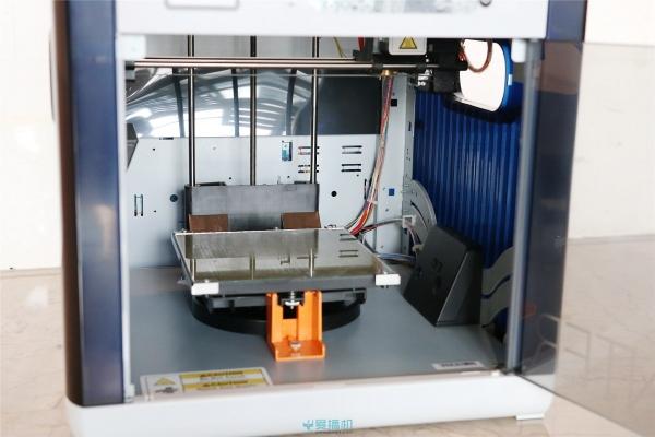 3D打印机啥样 3D打印机组图鉴赏