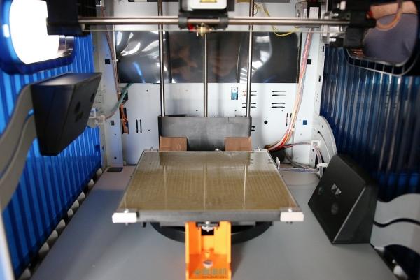3D打印机啥样 3D打印机组图鉴赏