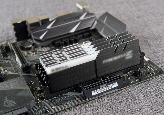 DDR4 2400和3000区别大吗 低频和高频内存性能差距对比