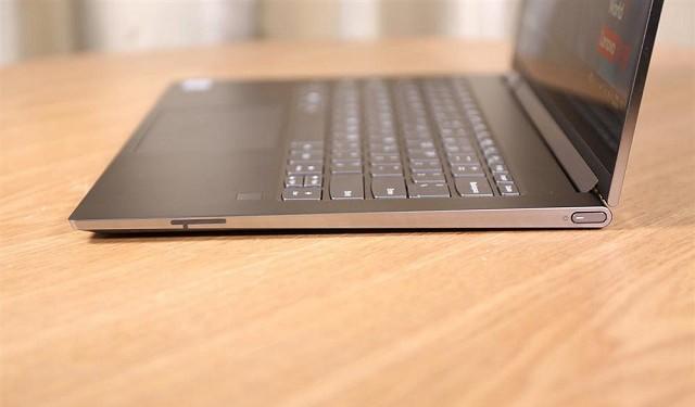 联想YOGA C930笔记本开箱图赏 4K屏玻璃机身 价格感人!