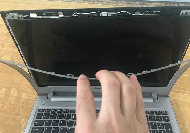 笔记本怎么换显示屏 联想Z500笔记本换屏幕教程