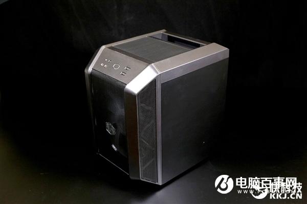 酷冷至尊H100 ITX机箱图赏：身材迷你巨能装