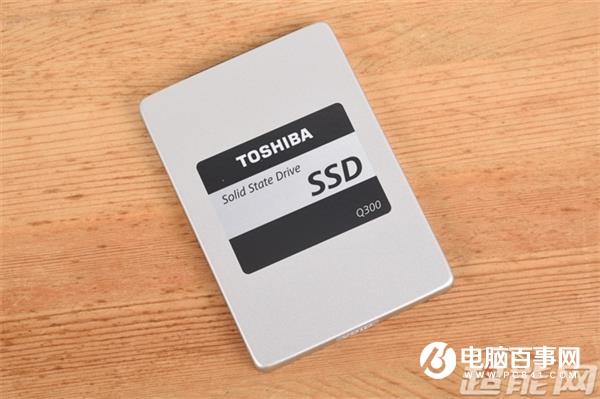 怎么判断电脑里面的是不是固态硬盘?