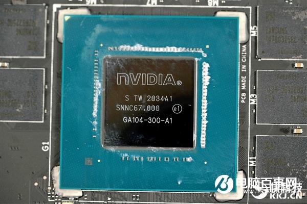 1935MHz凶猛上天！ROG STRIX RTX 3070图赏