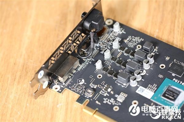 七彩虹GTX 1650 Ultra 4G显卡拆解图赏