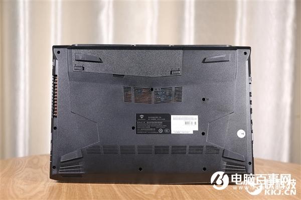 i7-8750HQ加持！机械师T58游戏本图赏