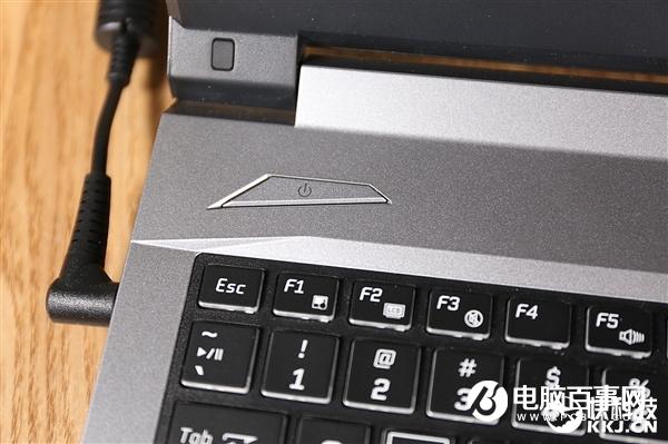 i7-8750HQ加持！机械师T58游戏本图赏