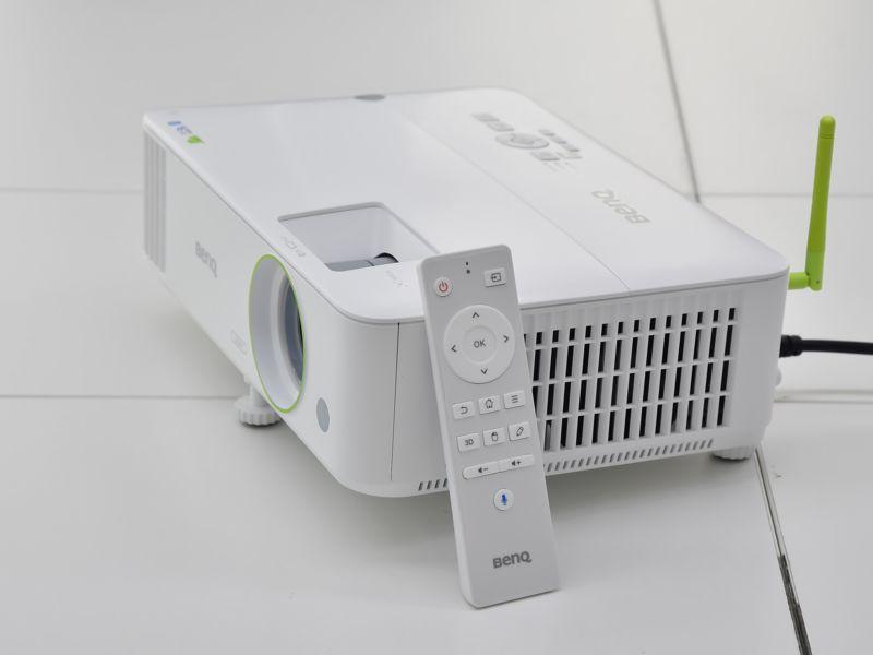 明基E592智能商务投影机怎么样？