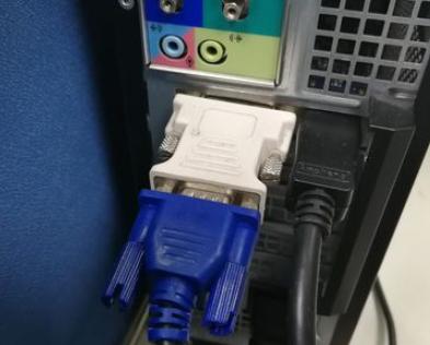 小编详解电脑设置多屏显示