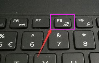 小编教你解决win10开机黑屏