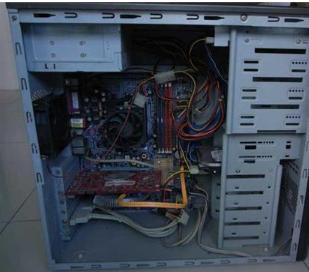 如何解决电脑显示器黑屏 电脑显示器黑屏解决方法