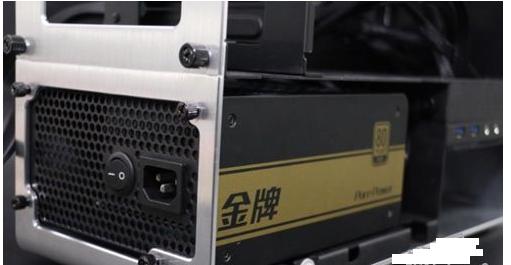 Win7旗舰版系统电脑开不了机怎么办?
